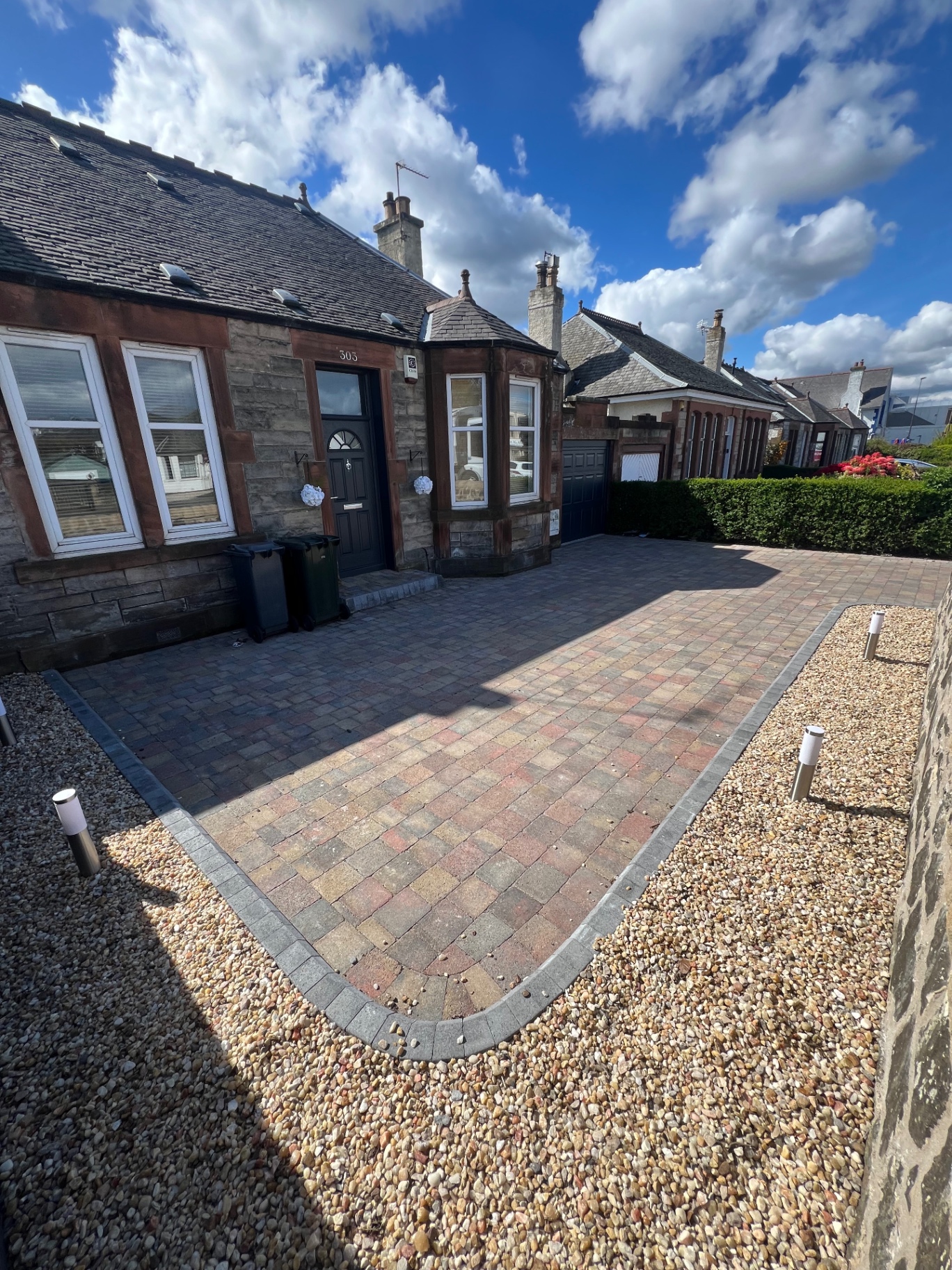 Modern driveway with lighting Corstorphine Edinburgh - professional finish with integrated LED lighting features and contemporary styling